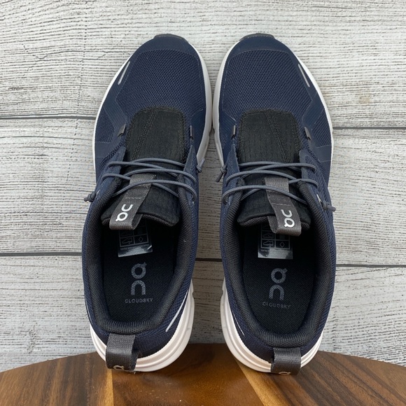 ON Running Cloud Sky Midnight Navy Black Slip On Shoe Youth Sneaker Size 5 - Picture 9 of 11